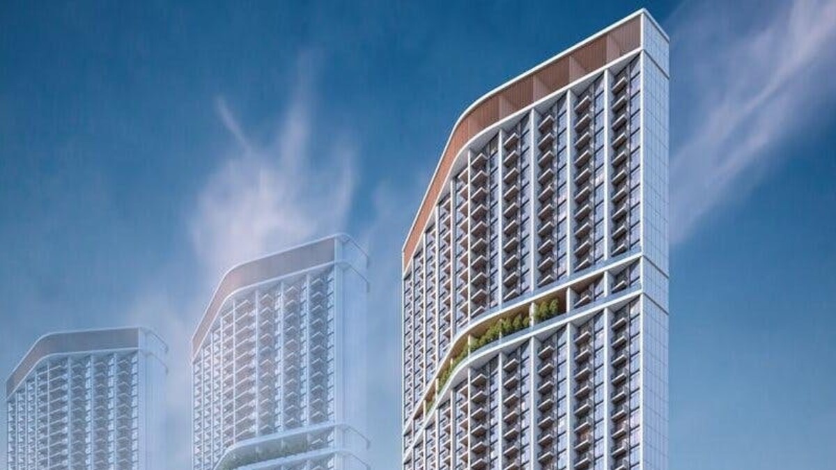 330 Riverside Crescent