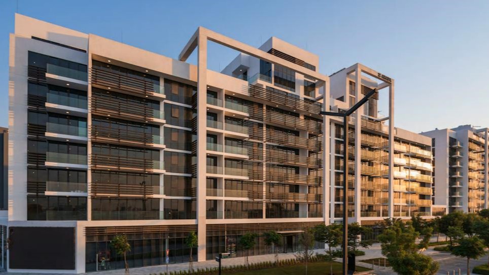 Aljada East Village The Riff