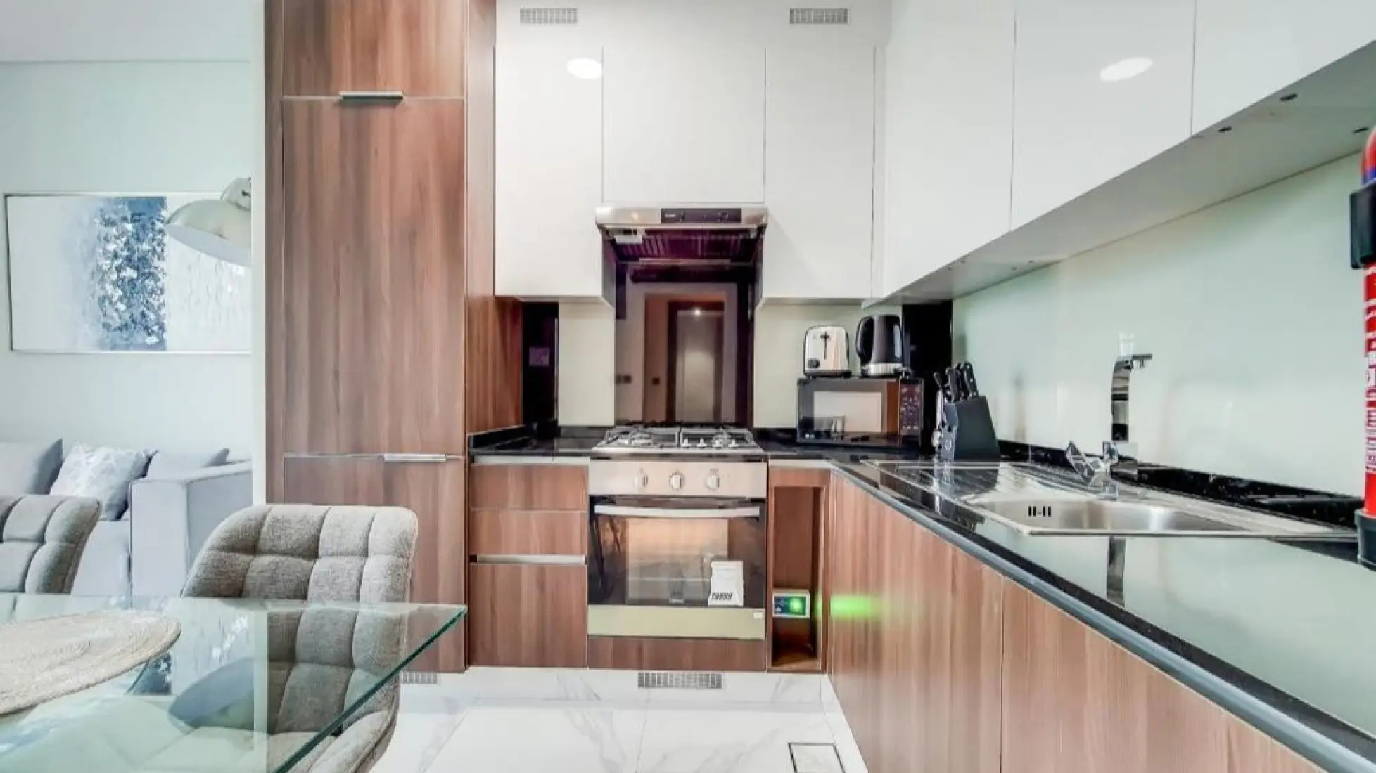 Unfurnished finishing 1