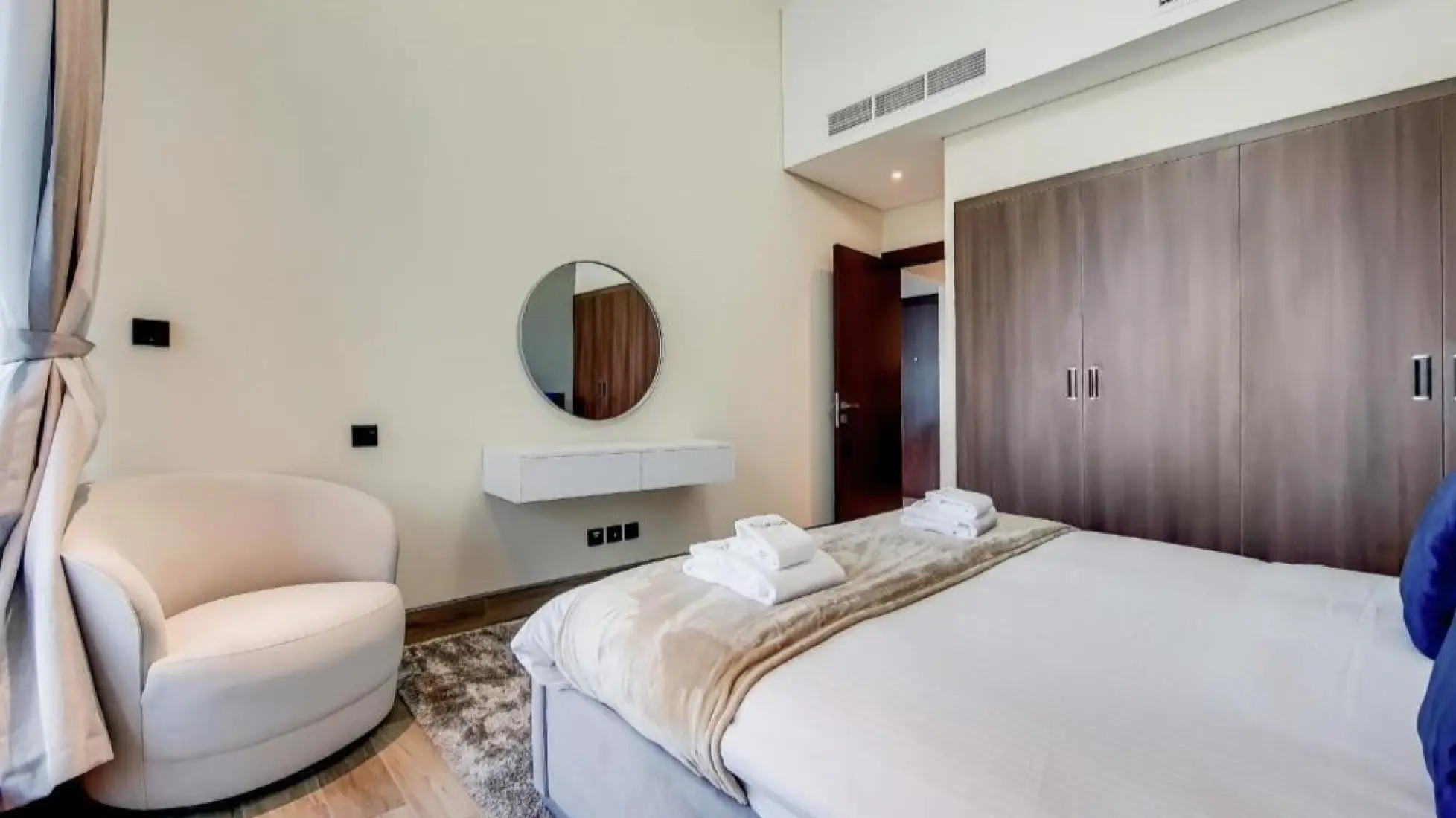 Unfurnished finishing 4