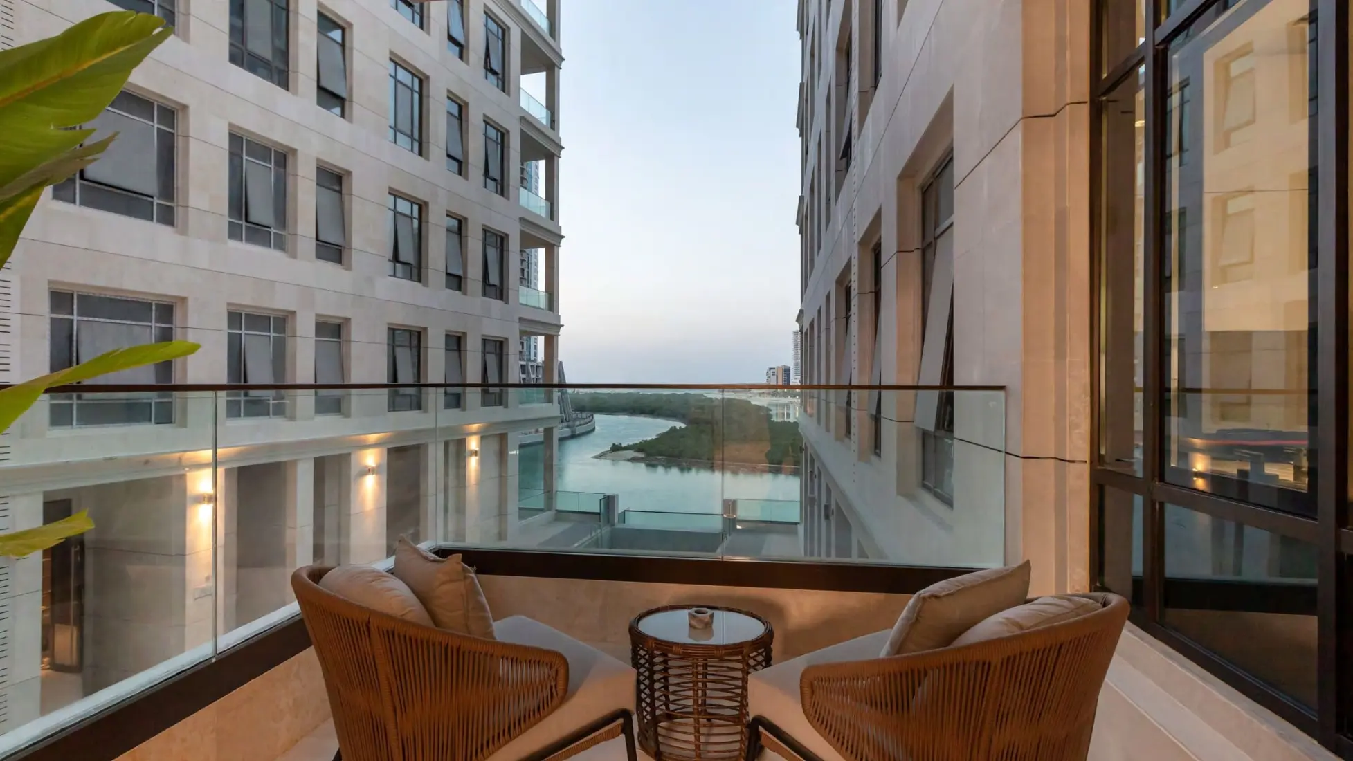 Unfurnished finishing 1