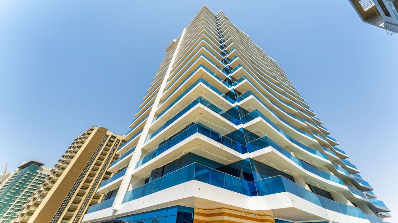 The Waves Business Bay