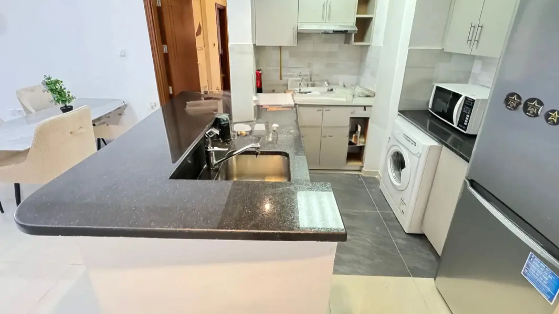 Unfurnished finishing 2