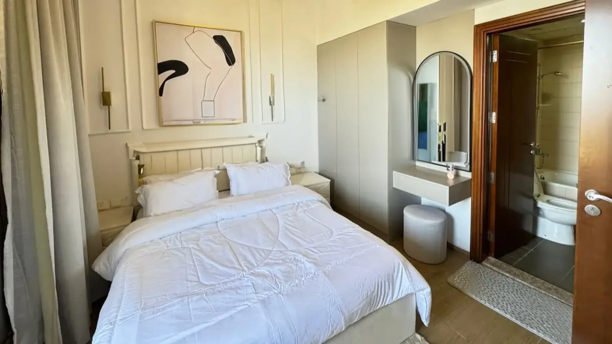 Unfurnished finishing 3