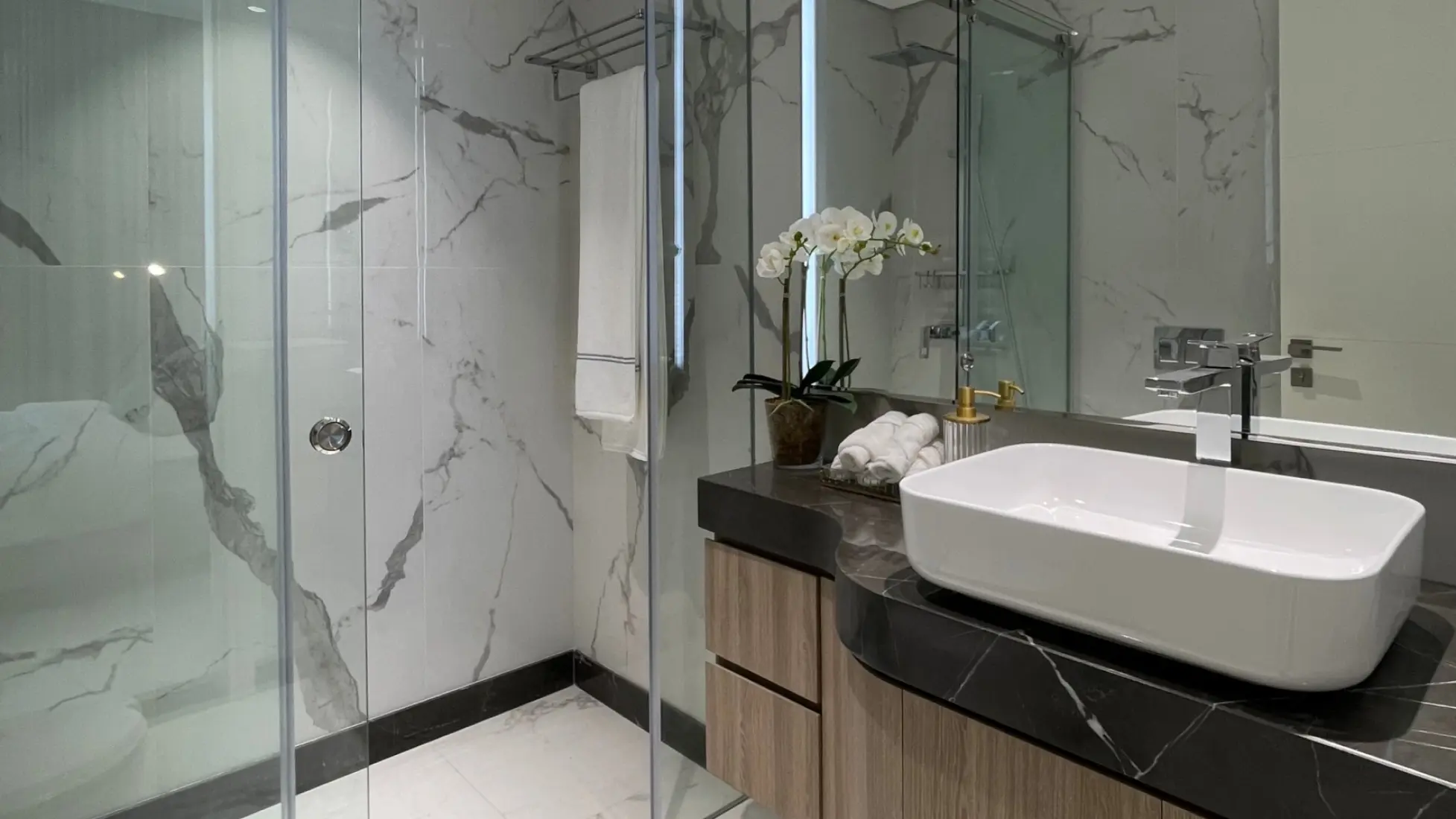 Unfurnished finishing 4