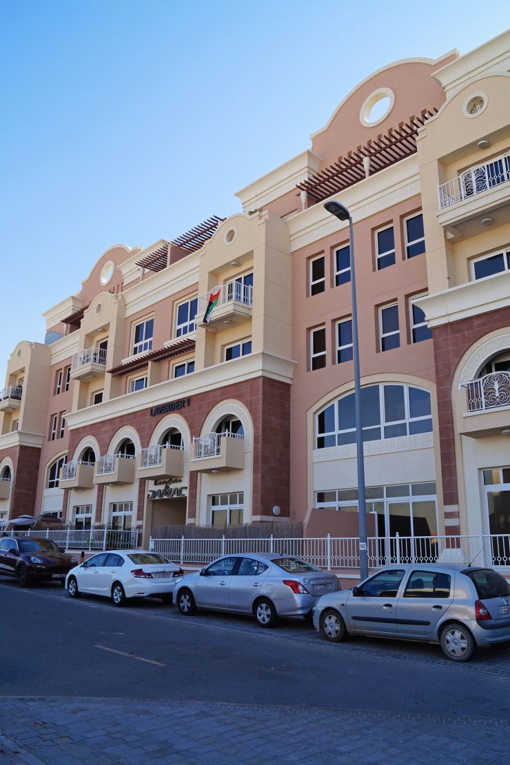 EMIRATES GARDEN 1 (LAVENDER - GARDENIA - ROSE)