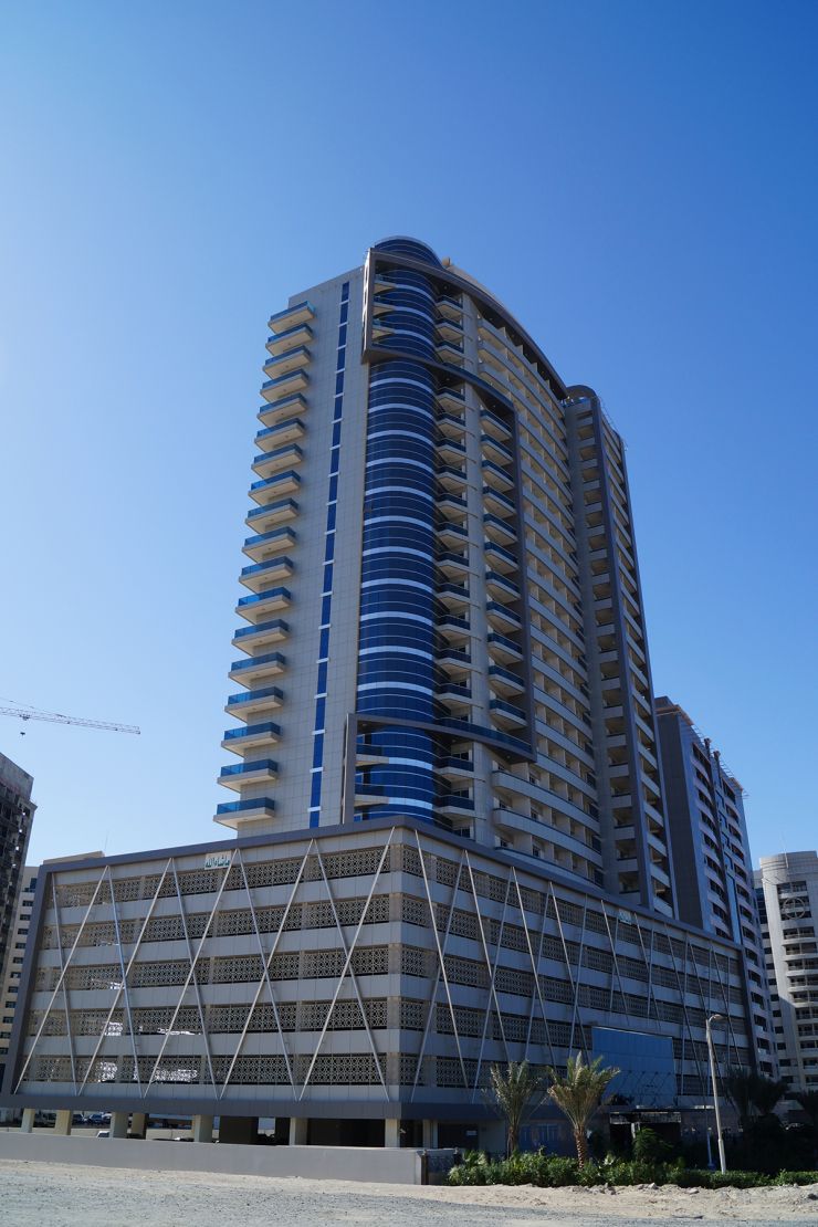 ELITE 3 SPORTS RESIDENCE