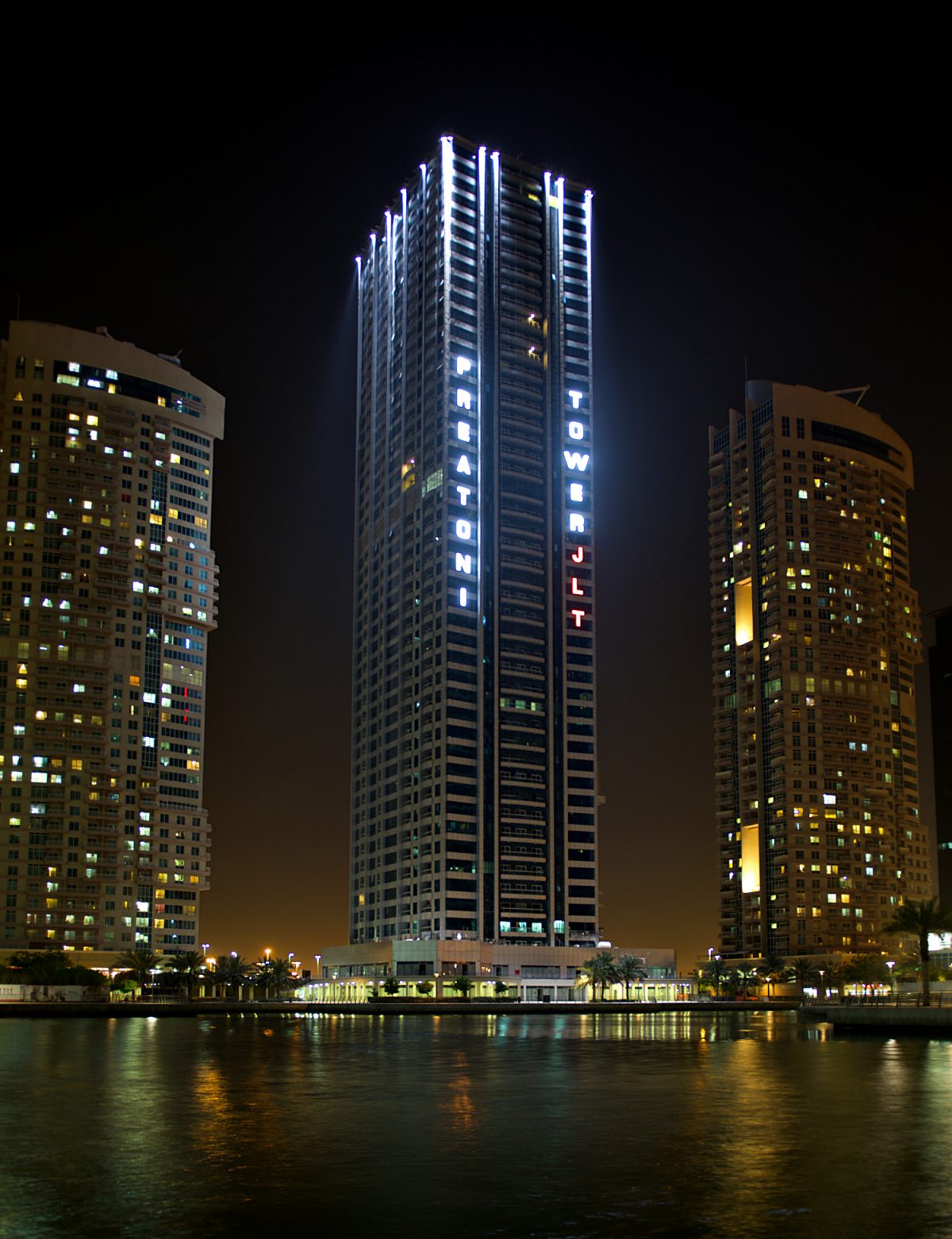 DUBAI STAR