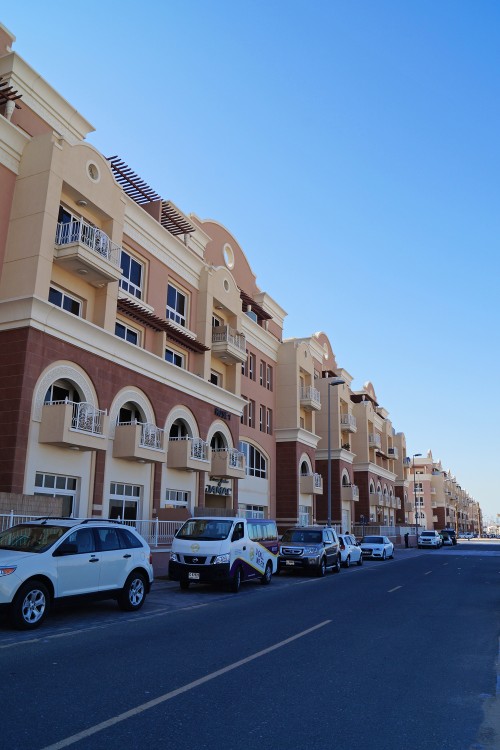 EMIRATES GARDEN I - ROSE 1